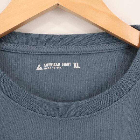 American Giant Men's Short Sleeve Pocket Tee Stormy Weather Blue Size XL NWOT - Picture 3 of 6